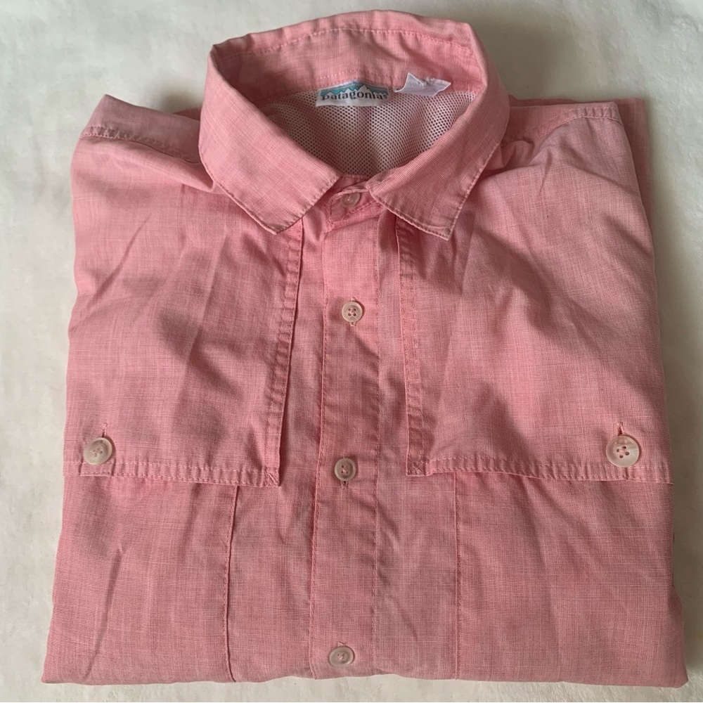 Patagonia Men’s Salmon Long Sleeve Shirt Size Small